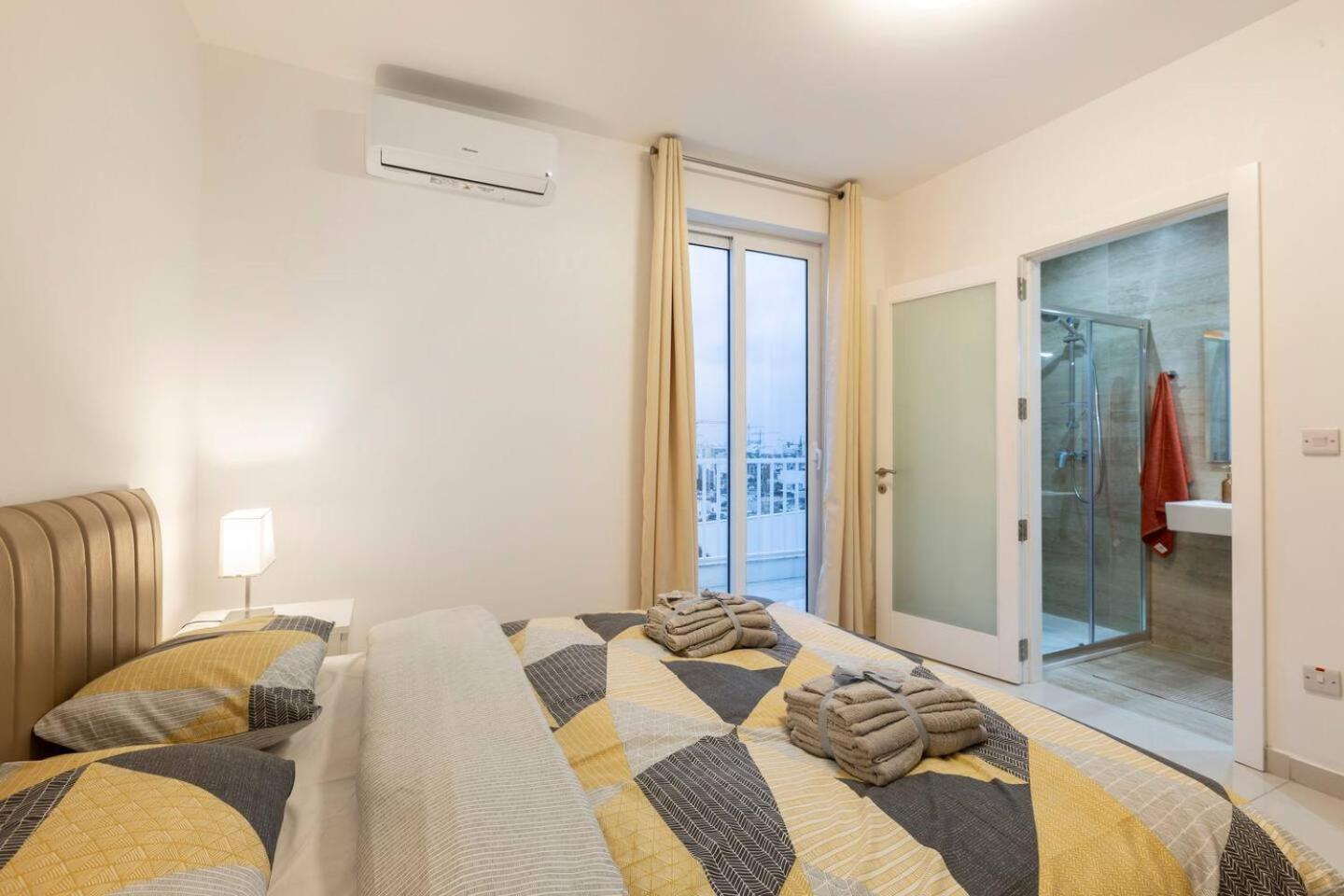 Beautiful Central Penthouse 1Br Ta Xbiex Εξωτερικό φωτογραφία